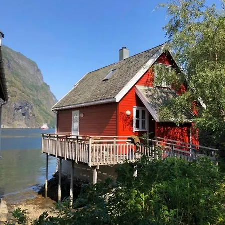 Vakantiehuis Fretheim Fjordhytter *